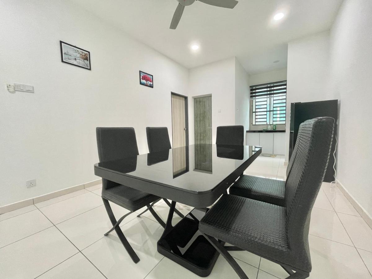 Langkawi Cozy Holiday Home At Taman Simfoni By Zervin Куах Екстер'єр фото